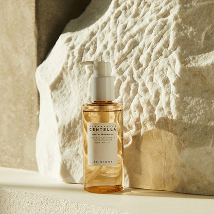 Centella Light Cleansing Oil - Doble Limpieza